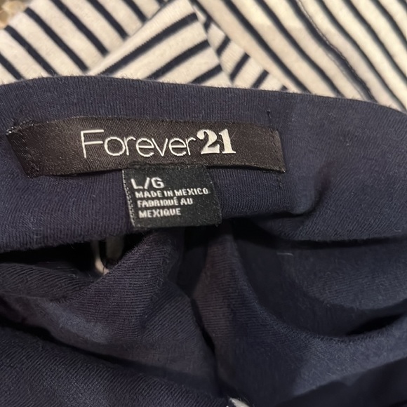 Navy blue & white striped nautical Bodycon dress, 3/4 sleeves, Size Large EUC - Picture 7 of 9